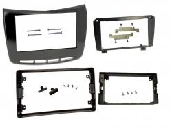 Einbaurahmen f�r 9 Zoll Autoradio in Lancia Delta (2008-2014) - schwarz gl�nzend