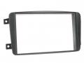 Einbauset mit Lenkradadapter fr Doppel DIN Autoradio in Mercedes C (W203, 00-04) - Kit, Lenkrad