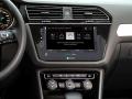 Dynavin D9-82 Premium 96 GB - Navigation mit Touchscreen / DAB / Bluetooth fr VW Tiguan