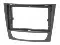Einbaurahmen f�r 9 Zoll Autoradio in Mercedes CLS (C219) / E-Klasse (W211)
