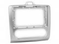 Einbauset mit Lenkradadapter f�r 9 Zoll Autoradio in Ford Focus (2005-2011), silber, autom. Klima
